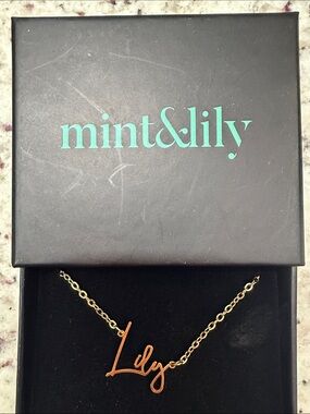 Gold 'Lily' Script Name Necklace - Gold